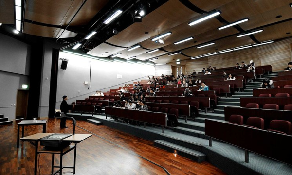 新西兰梅西大学教育学